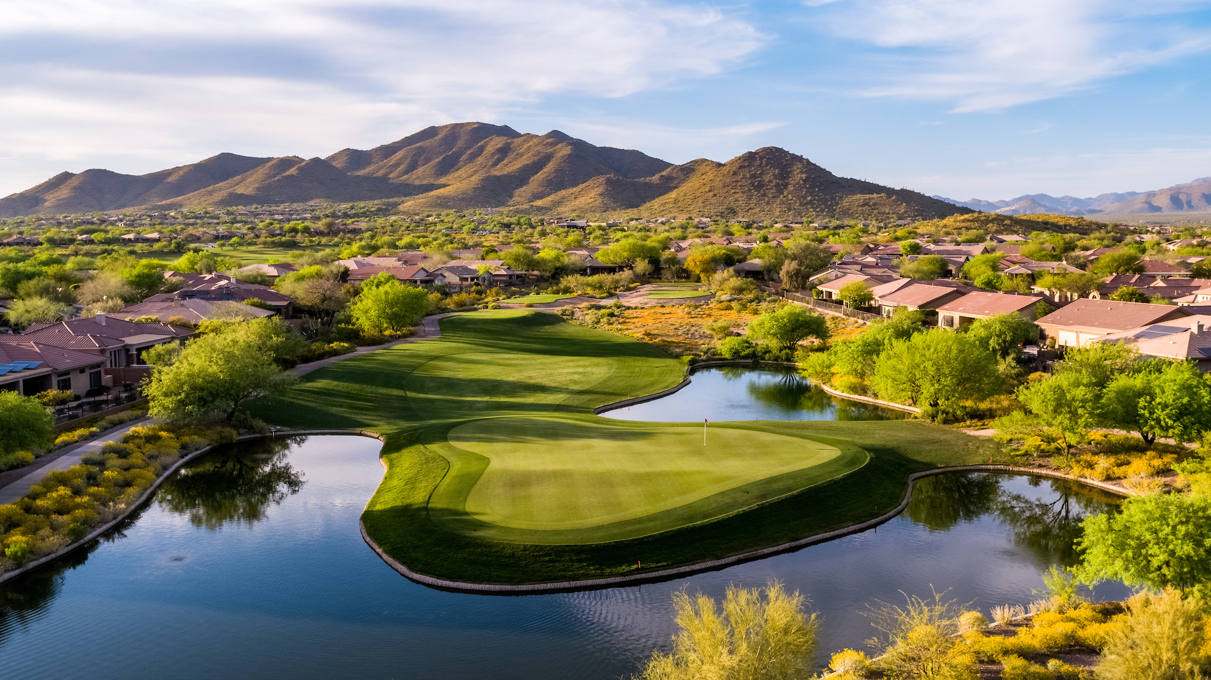 Anthem Golf Club drone shot of a hole.
